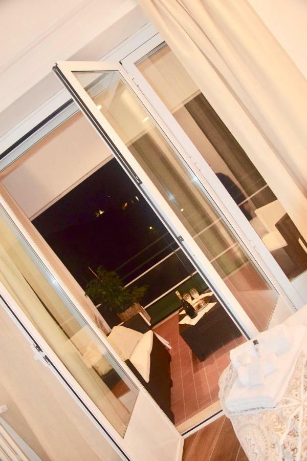Terrazza San Giovanni Apartment Rome Buitenkant foto